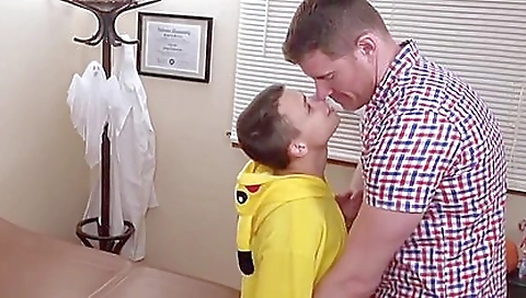 Hbw Yes Stepdaddy Fuck Me Raw