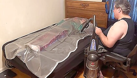 Latex XXX Videos (107)