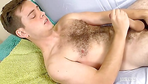 Ryan Russo In The Amateur Bear Fucks His Sexy Toy